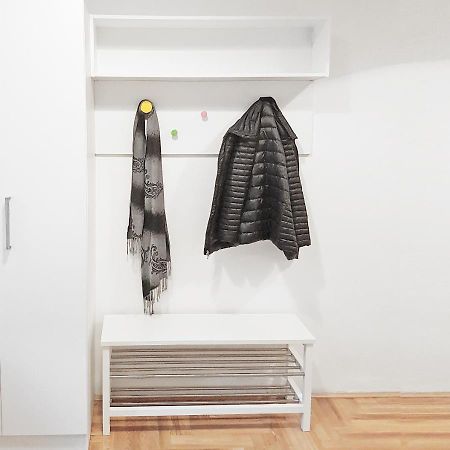 Appartamento Luxury New Cozy Flat At Dob Street Nearby Gozsdu Court Budapest Esterno foto