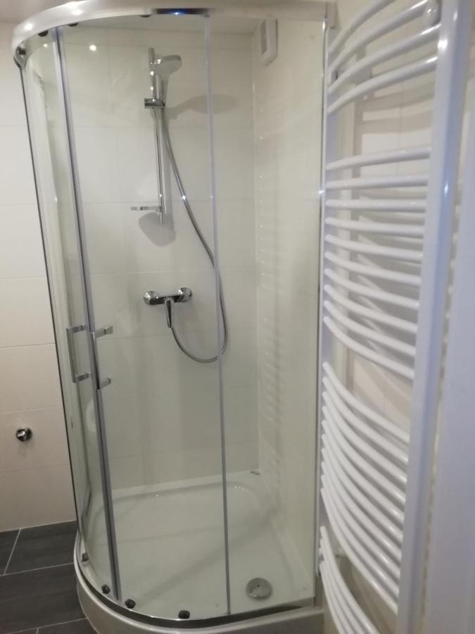 Appartamento Luxury New Cozy Flat At Dob Street Nearby Gozsdu Court Budapest Esterno foto